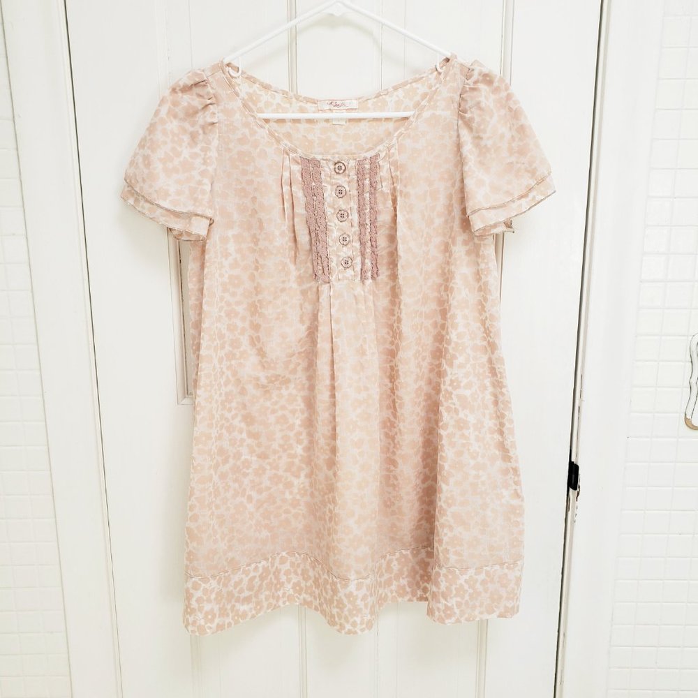 Urban Outfitters LUX Floral Flutter Sleeve Top Dusty Pink Beige Babydoll Size M